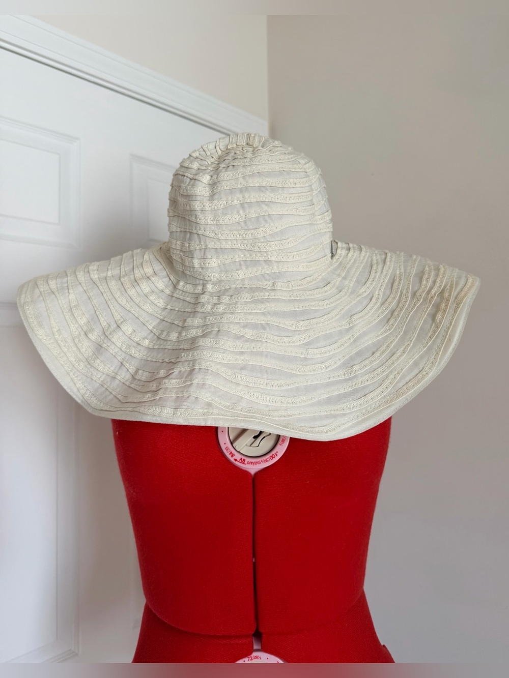 Vintage Lauren Ralph Lauren Wide Brim Floppy Sun Hat Beige Ribbon Braid M/S